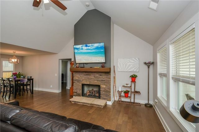 315 Cambridge Drive, Cumming, GA 30040