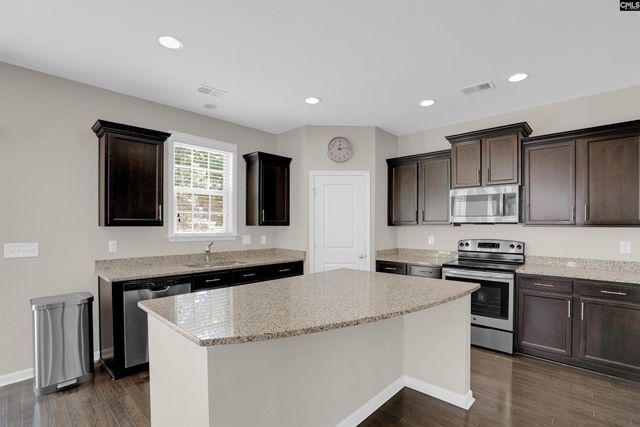 139 Bonhill Dr, Cayce, SC 29033
