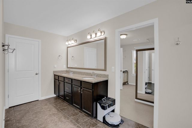 139 Bonhill Dr, Cayce, SC 29033