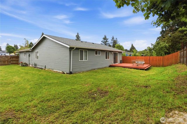 25327 118th Avenue SE, Kent, WA 98030