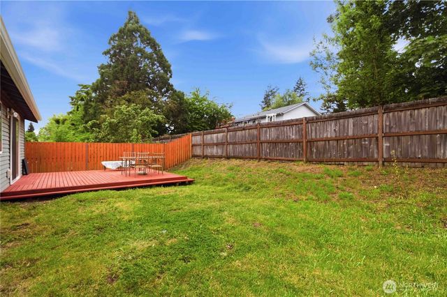 25327 118th Avenue SE, Kent, WA 98030