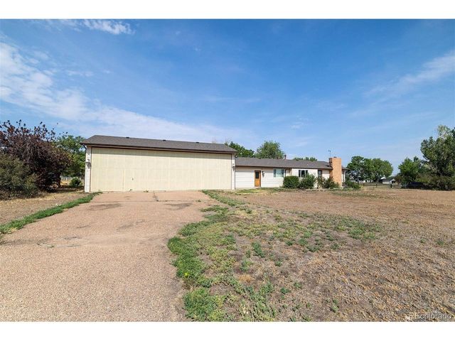 15752 Duquesne Cir, Brighton, CO 80603