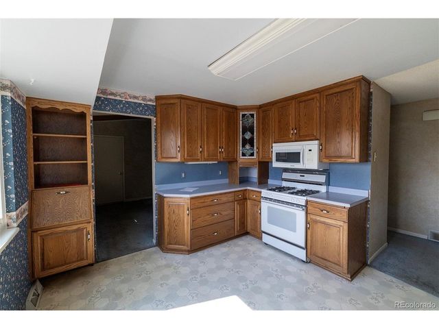 15752 Duquesne Cir, Brighton, CO 80603