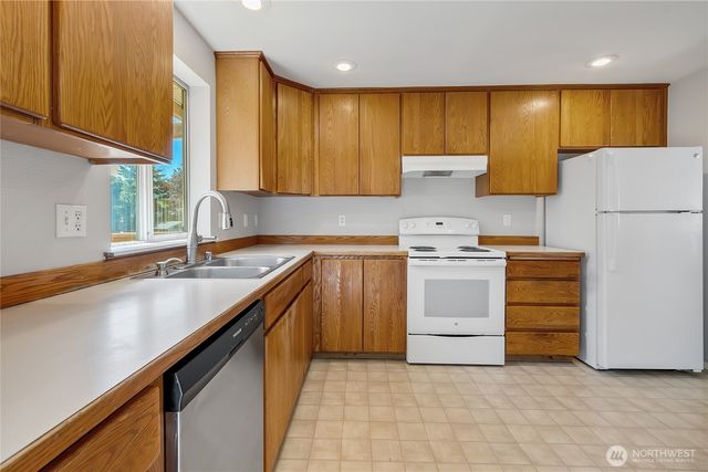 13010 226th Street E, Graham, WA 98338