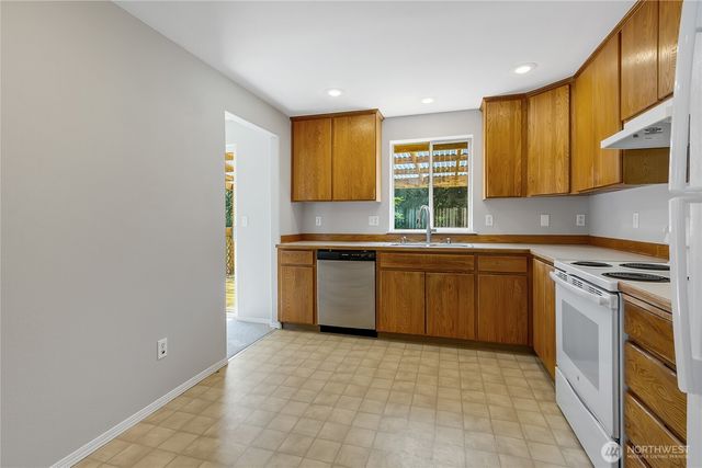 13010 226th Street E, Graham, WA 98338