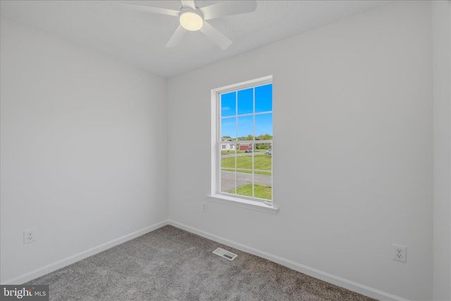 17 MIDNOON DR, Martinsburg, WV 25404