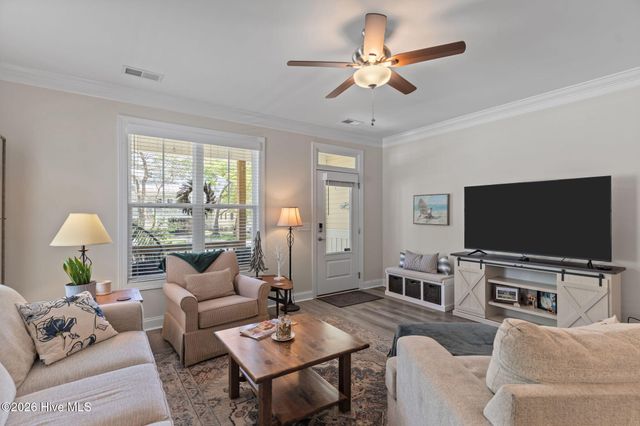 161 NE 31st Street, Oak Island, NC 28465