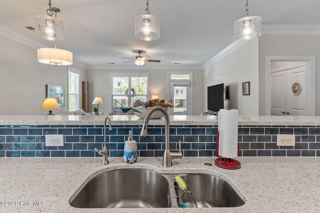 161 NE 31st Street, Oak Island, NC 28465