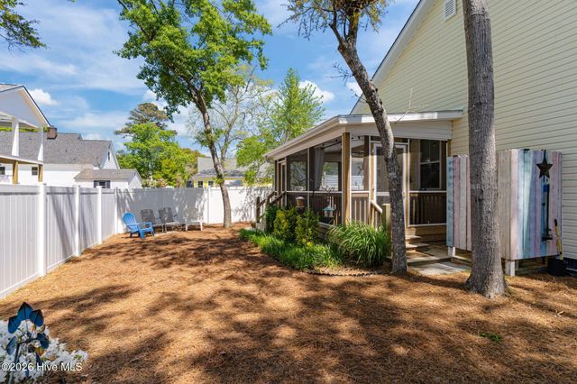 161 NE 31st Street, Oak Island, NC 28465