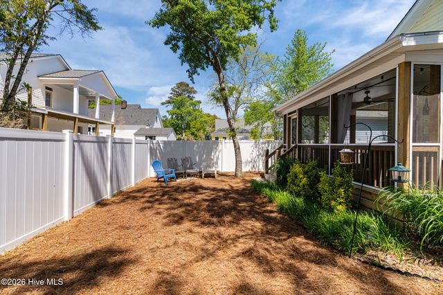 161 NE 31st Street, Oak Island, NC 28465