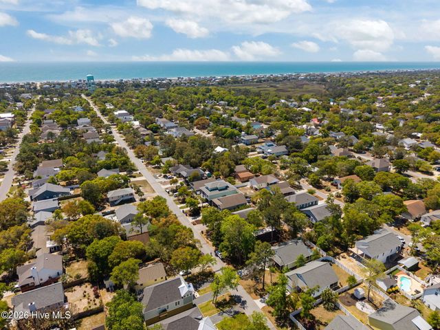 161 NE 31st Street, Oak Island, NC 28465