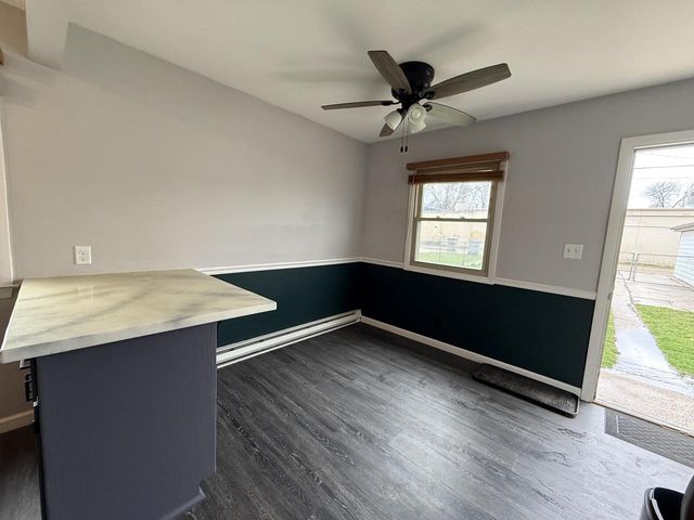 6725 Verona COURT, Milwaukee, WI 53219