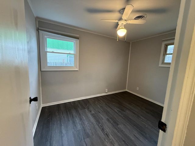 6725 Verona COURT, Milwaukee, WI 53219