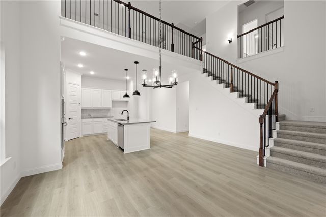 6965 Westlake Drive, Grand Prairie, TX 75054