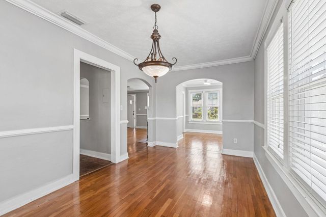 1605 Felch Ave, Jacksonville, FL 32207