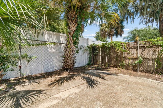 1605 Felch Ave, Jacksonville, FL 32207