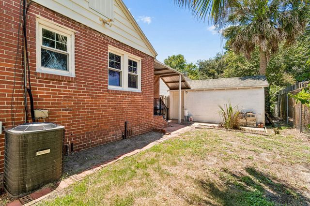 1605 Felch Ave, Jacksonville, FL 32207