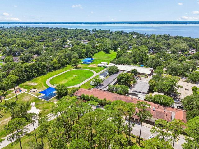 1605 Felch Ave, Jacksonville, FL 32207