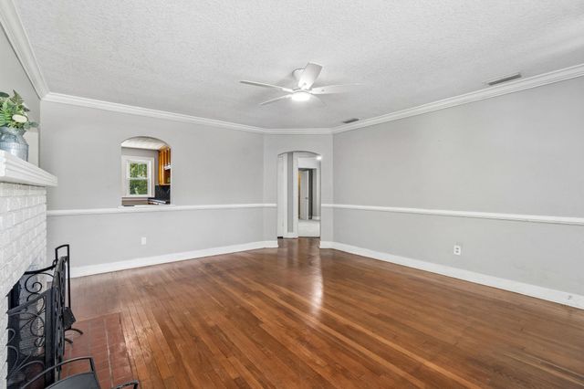 1605 Felch Ave, Jacksonville, FL 32207