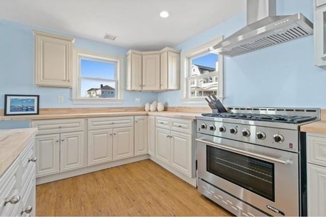 62 Glades Road, Scituate, MA 02060
