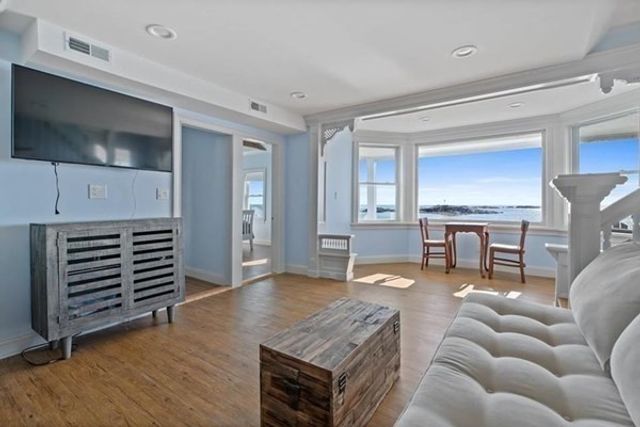 62 Glades Road, Scituate, MA 02060