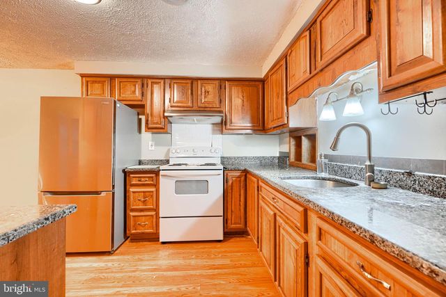 11810 BAYBERRY AVE, Cumberland, MD 21502