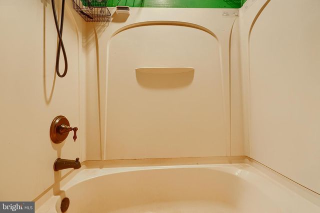 11810 BAYBERRY AVE, Cumberland, MD 21502