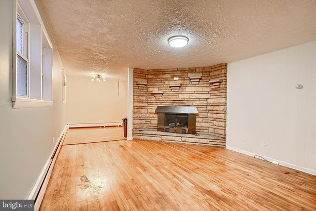 11810 BAYBERRY AVE, Cumberland, MD 21502