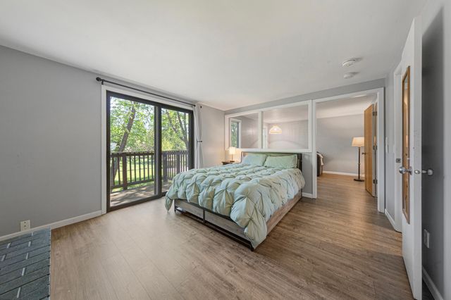 421 10th Avenue SE, Faribault, MN 55021