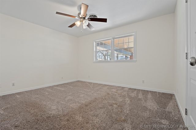 17837 E Brady Street, Catoosa, OK 74015