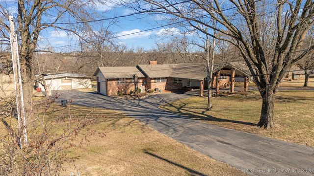 17837 E Brady Street, Catoosa, OK 74015