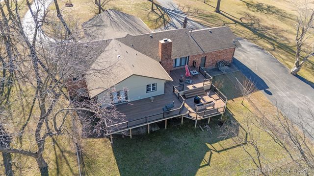 17837 E Brady Street, Catoosa, OK 74015