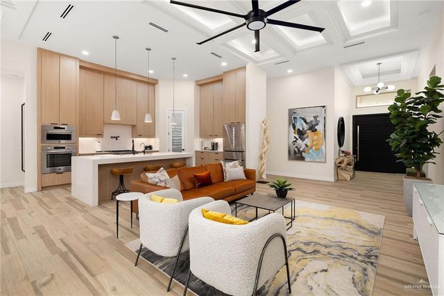 2812 Wisteria Avenue, Mcallen, TX 78504