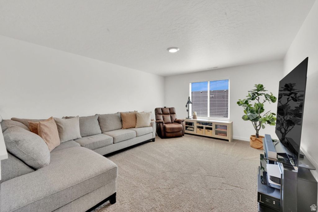 Image 12 of property listing at 3507 W 800 N, Lehi, UT 84048