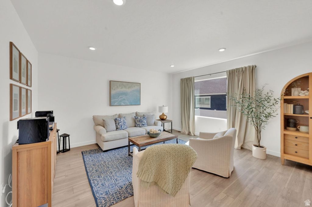 Image 3 of property listing at 3507 W 800 N, Lehi, UT 84048