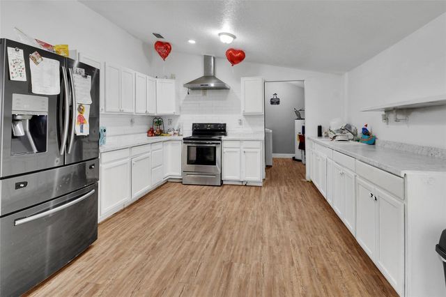 2525 VISTA PARK DRIVE, Deland, FL 32724