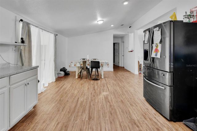 2525 VISTA PARK DRIVE, Deland, FL 32724