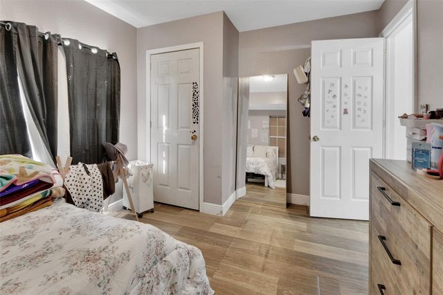 2525 VISTA PARK DRIVE, Deland, FL 32724