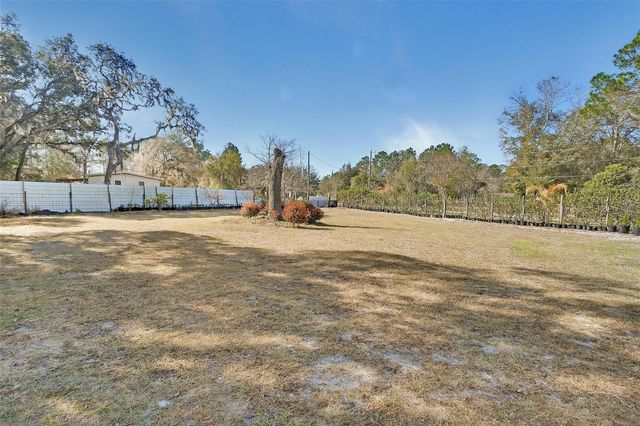 2525 VISTA PARK DRIVE, Deland, FL 32724