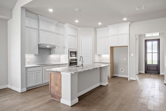 3301 Shelton Dr, Kerrville, TX 78028