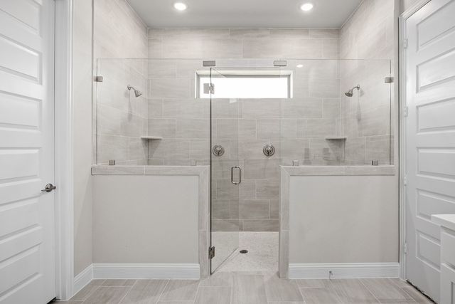3301 Shelton Dr, Kerrville, TX 78028