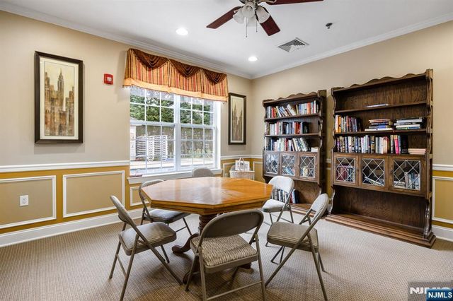 134 Cory Lane 134, Elmwood Park, NJ 07407