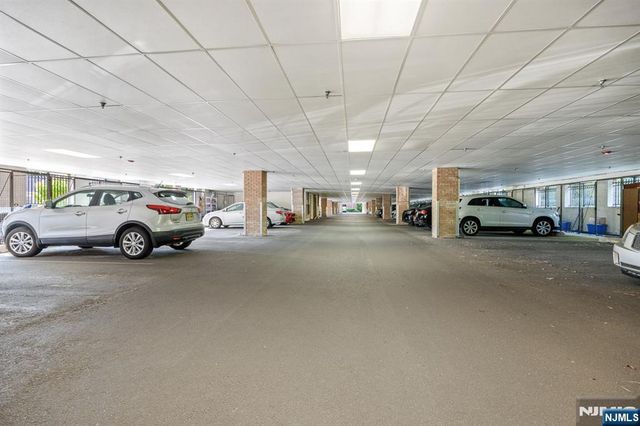 134 Cory Lane 134, Elmwood Park, NJ 07407