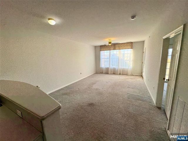 134 Cory Lane 134, Elmwood Park, NJ 07407