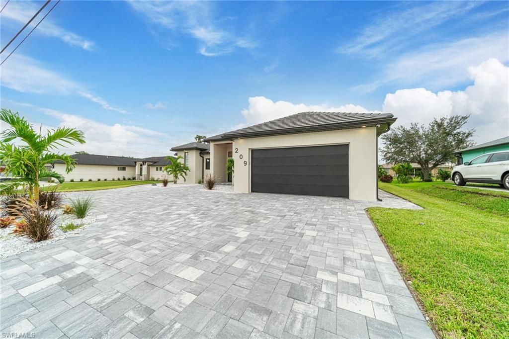 209 Chiquita BLVD N, CAPE CORAL, FL 33993 — photo 2
