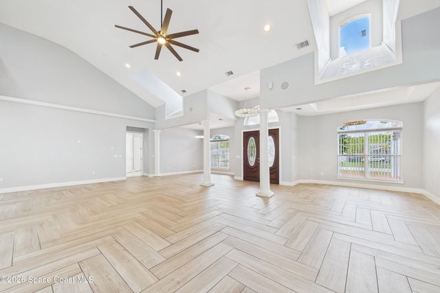 757 Donau Avenue NW, Palm Bay, FL 32907