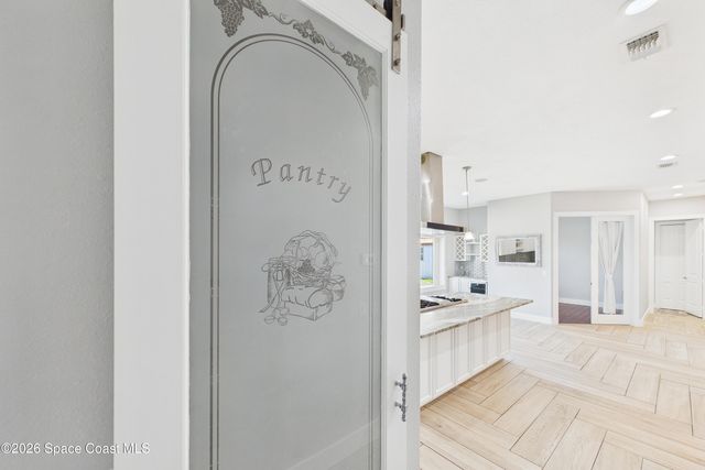 757 Donau Avenue NW, Palm Bay, FL 32907