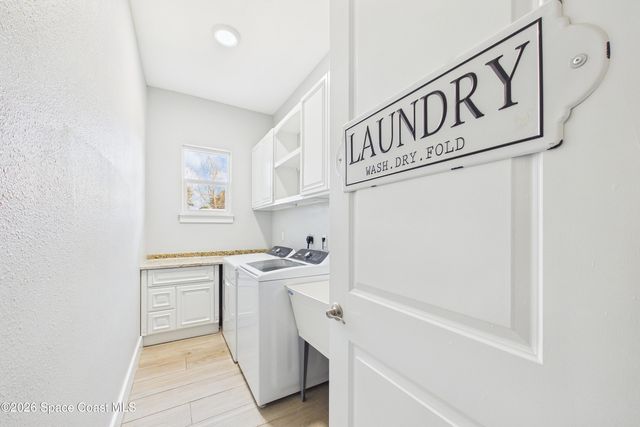 757 Donau Avenue NW, Palm Bay, FL 32907