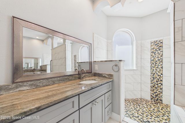 757 Donau Avenue NW, Palm Bay, FL 32907