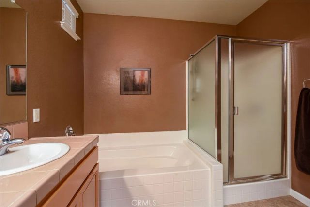 28300 Long Meadow Drive, Menifee, CA 92584